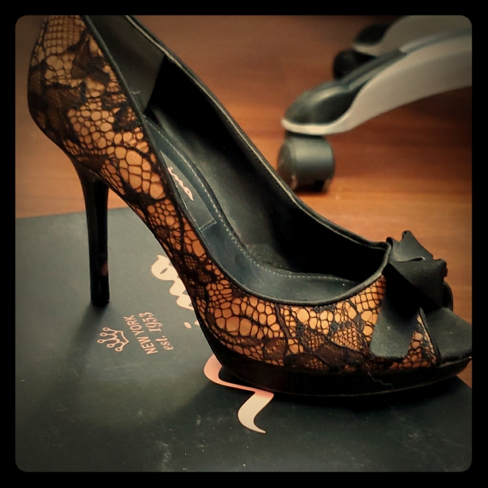 Dressy shoes